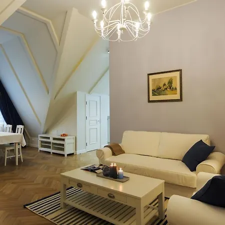Osobnyak Hotel apartamentowy Jurkalne